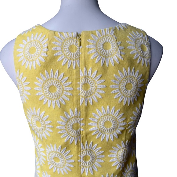 Tori Richard Sleeveless Embroidered Shift Dress, Sz 10 - Picture 8 of 12